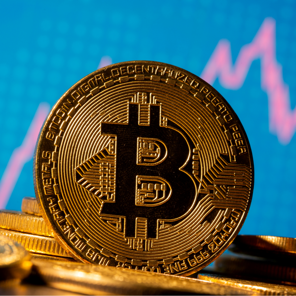 Bitcoin cai abaixo de US$ 30 mil pela primeira vez em um mês