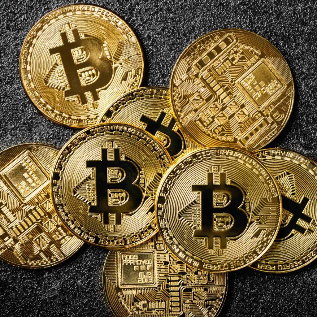 Bitcoin supera US$ 50 mil pela primeira vez desde maio