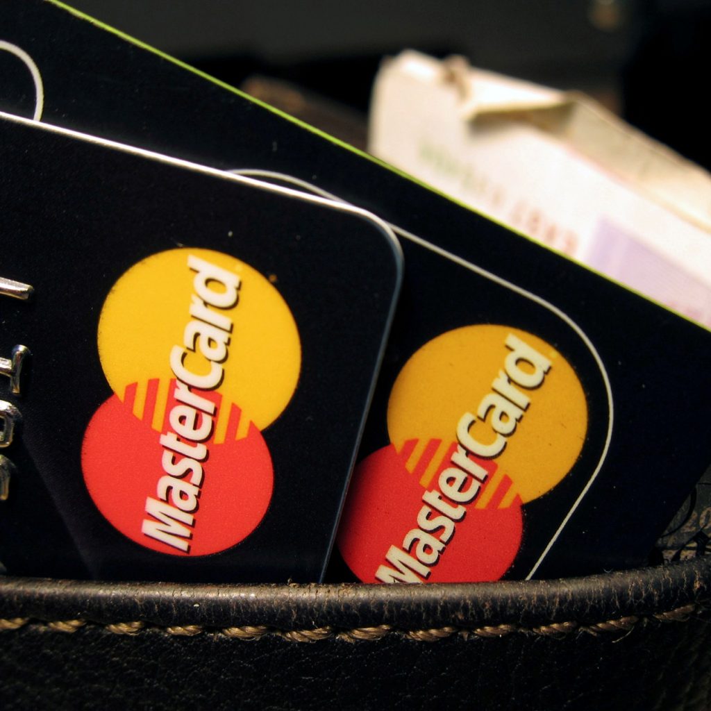 Mastercard se junta à corrida pelo "compre agora, pague depois"