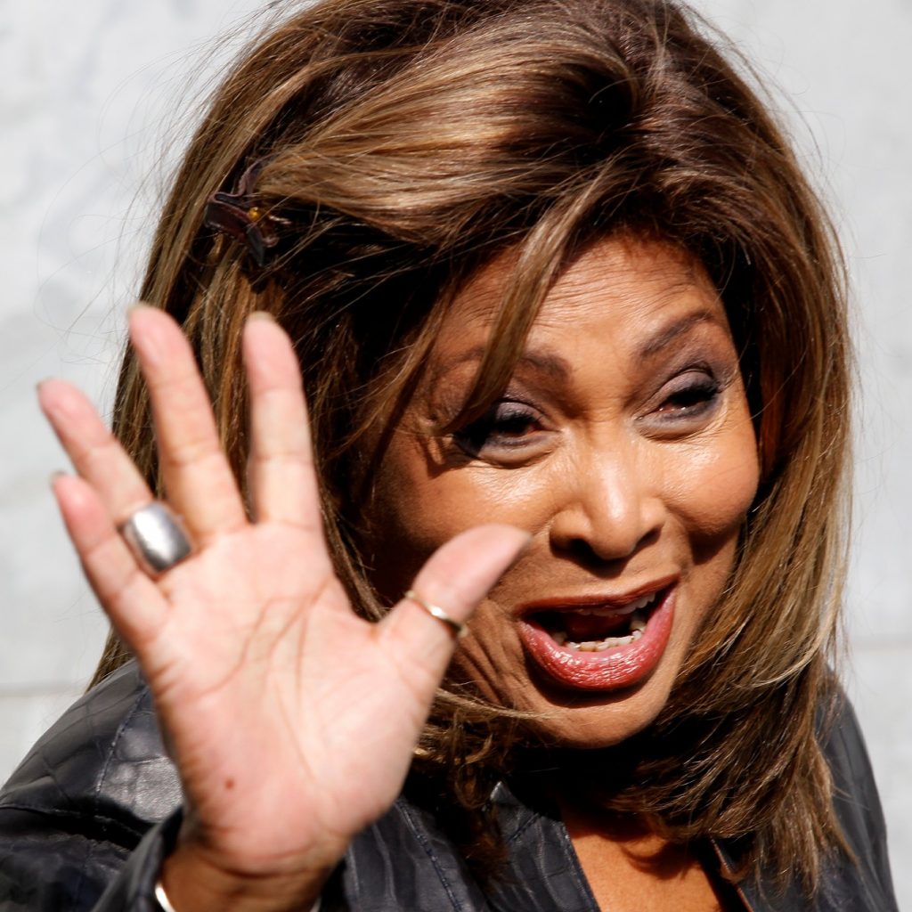 Tina Turner vende direitos musicais para BMG