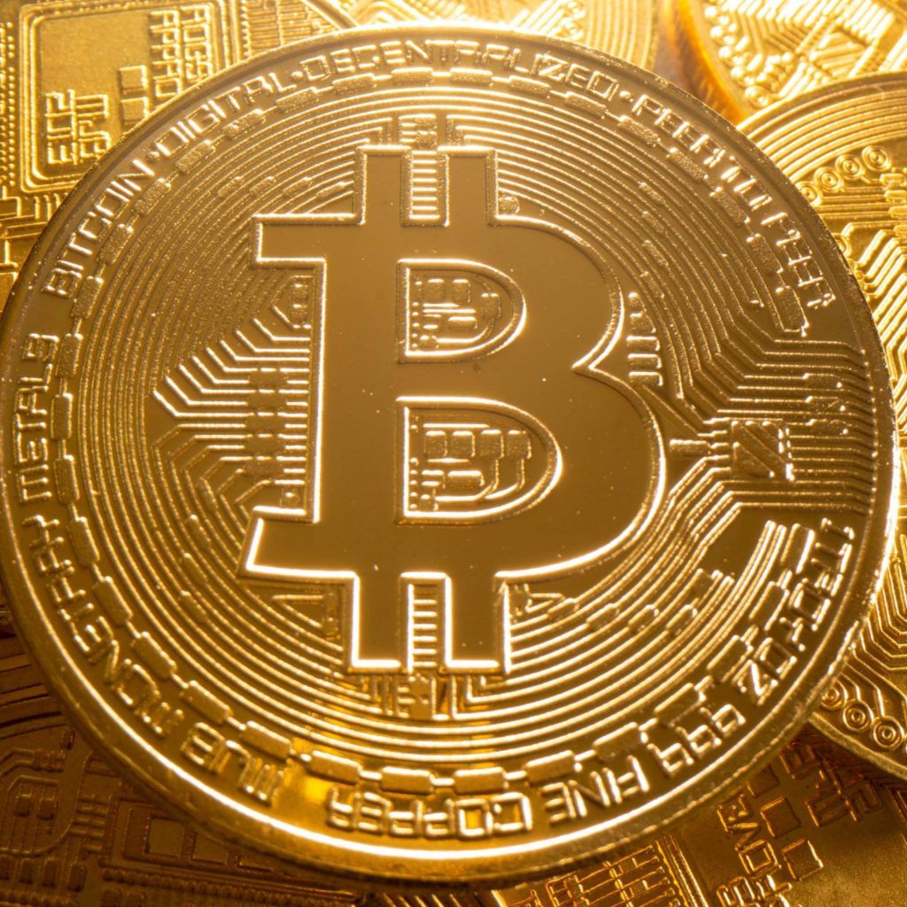 Bitcoin supera US$ 50 mil pela primeira vez em quatro semanas